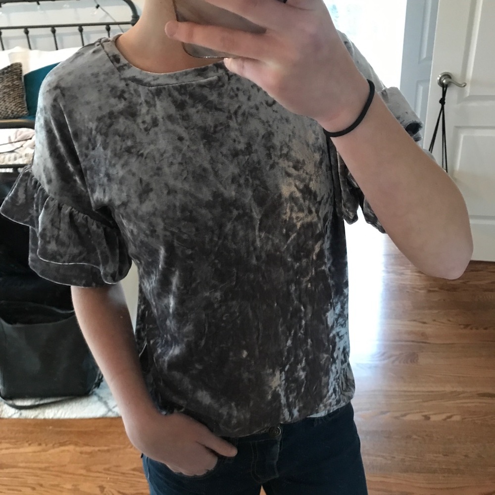 Top - Picture 3 of 4